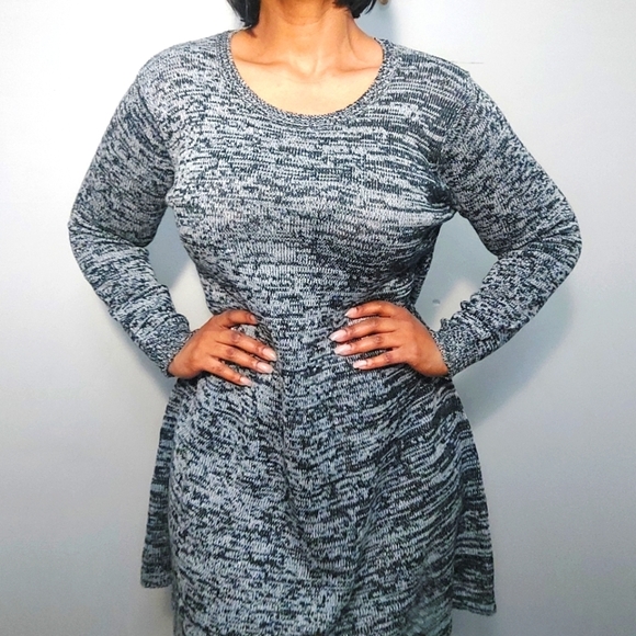 BOBBIE BROOKS plus size grey sweater dress - Picture 1 of 9